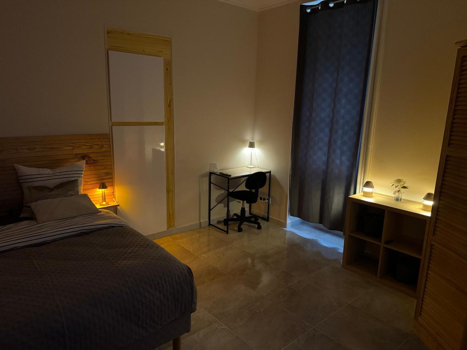 Appartement Luxe 坎佩尔 外观 照片